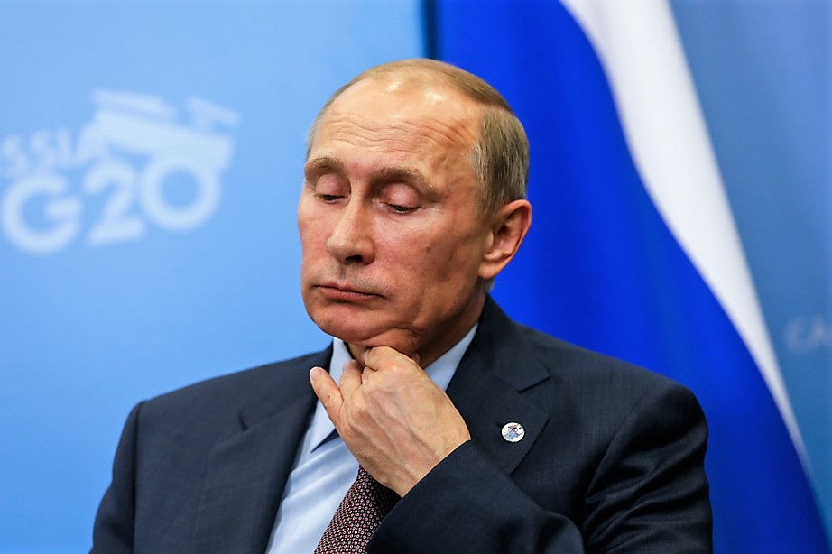 Bereitet sich Putin auf die Niederlage vor? - Ehemaliger CIA-Mitarbeiter äußert sich zu Putins Geständnis