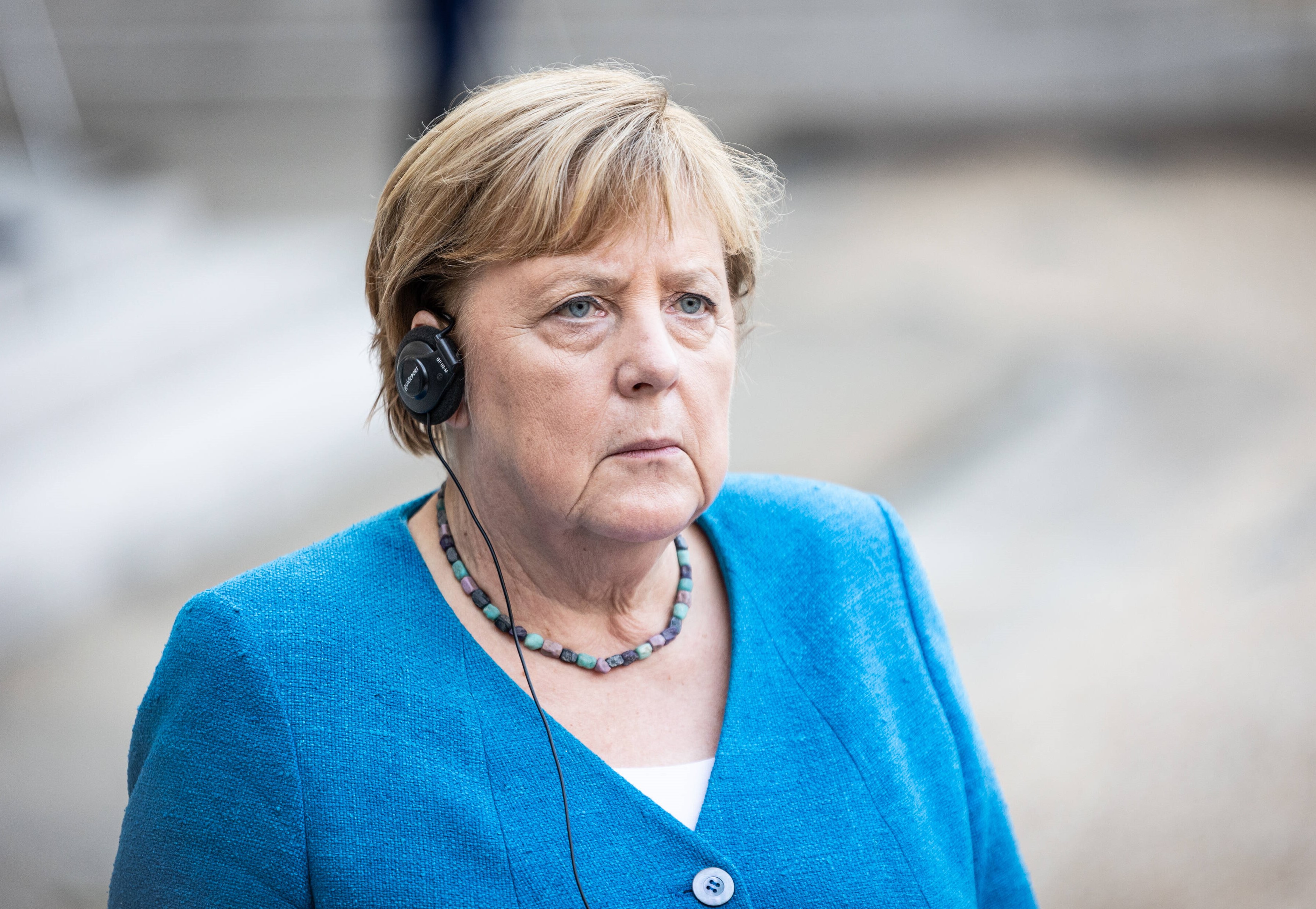 Brisantes Interview von Angela Merkel im ZDF - CDU-Parteichef Friedrich Merz besorgt!