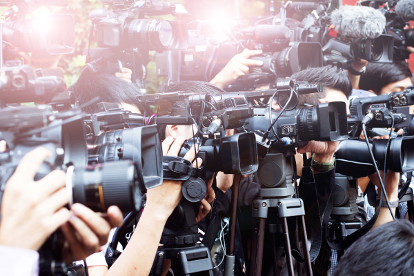 Plan der Regierung: Mindestens 1 kostenloser Schnelltest pro Woche pro Bürger!