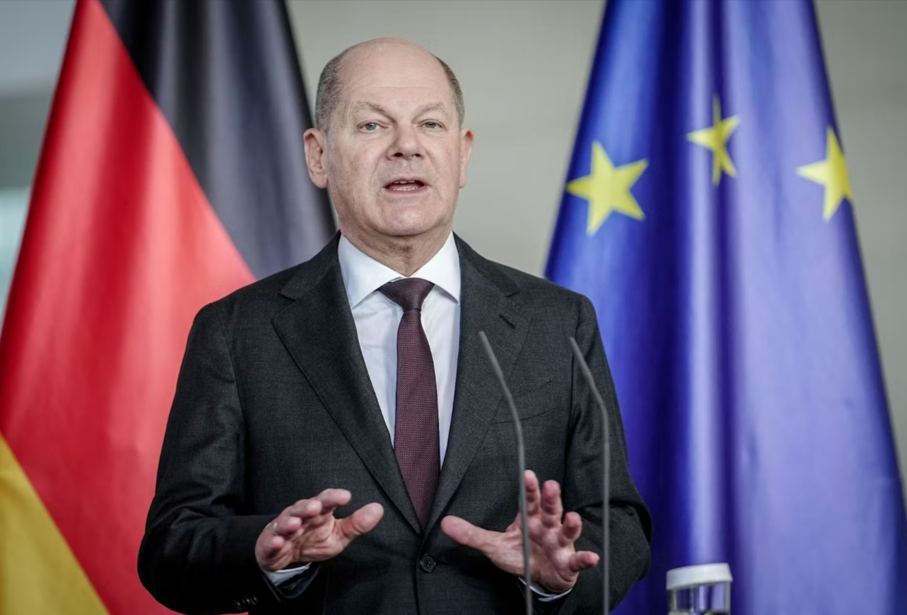 2 verlorene Jahre! Harte Kritik an Olaf Scholz - Industriepräsident greift Olaf Scholz an!